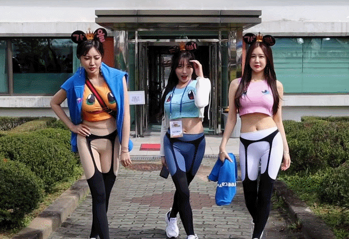 f7c075cb7d1333632464ce5ec51028e8_1787203479_1491.gif