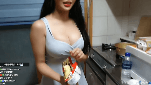 152dcaf8aa2034dc90691aa220c1503d_1789568336_7253.gif