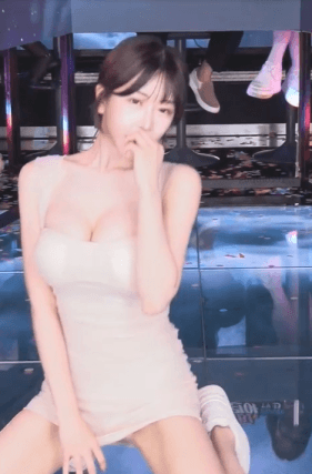 c3055f5dfb13d39136f2eebda8e08aac_1789557329_7292.gif